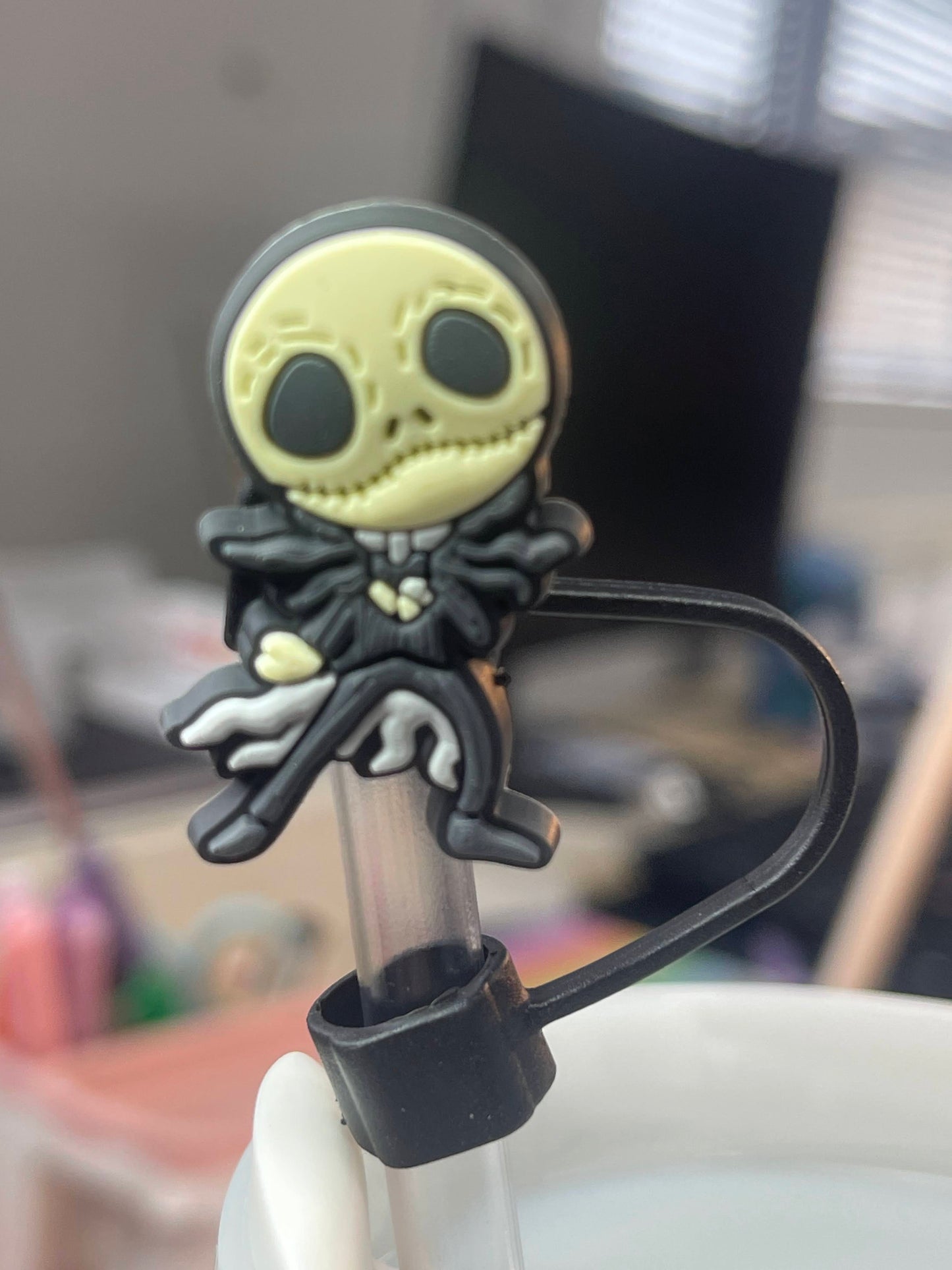 Character Straw topper cover for 40oz Quencher tumbler. Fits Stanley V1 and H2.0 and all Dupesupes