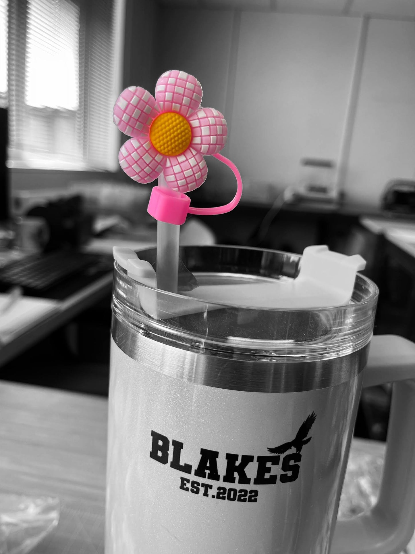 Flower Straw topper cover for 40oz Quencher tumbler. Fits Stanley V1 and H2.0 and all Dupes (Copy)